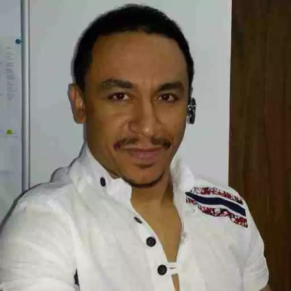 Daddy Freeze Reacts To Signboard Of 4 Different Churches In The Same Building